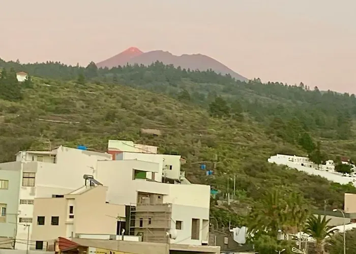 度假居 Red House *